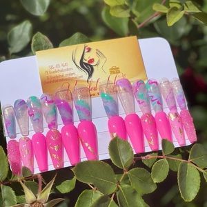 2 pair press on nail set